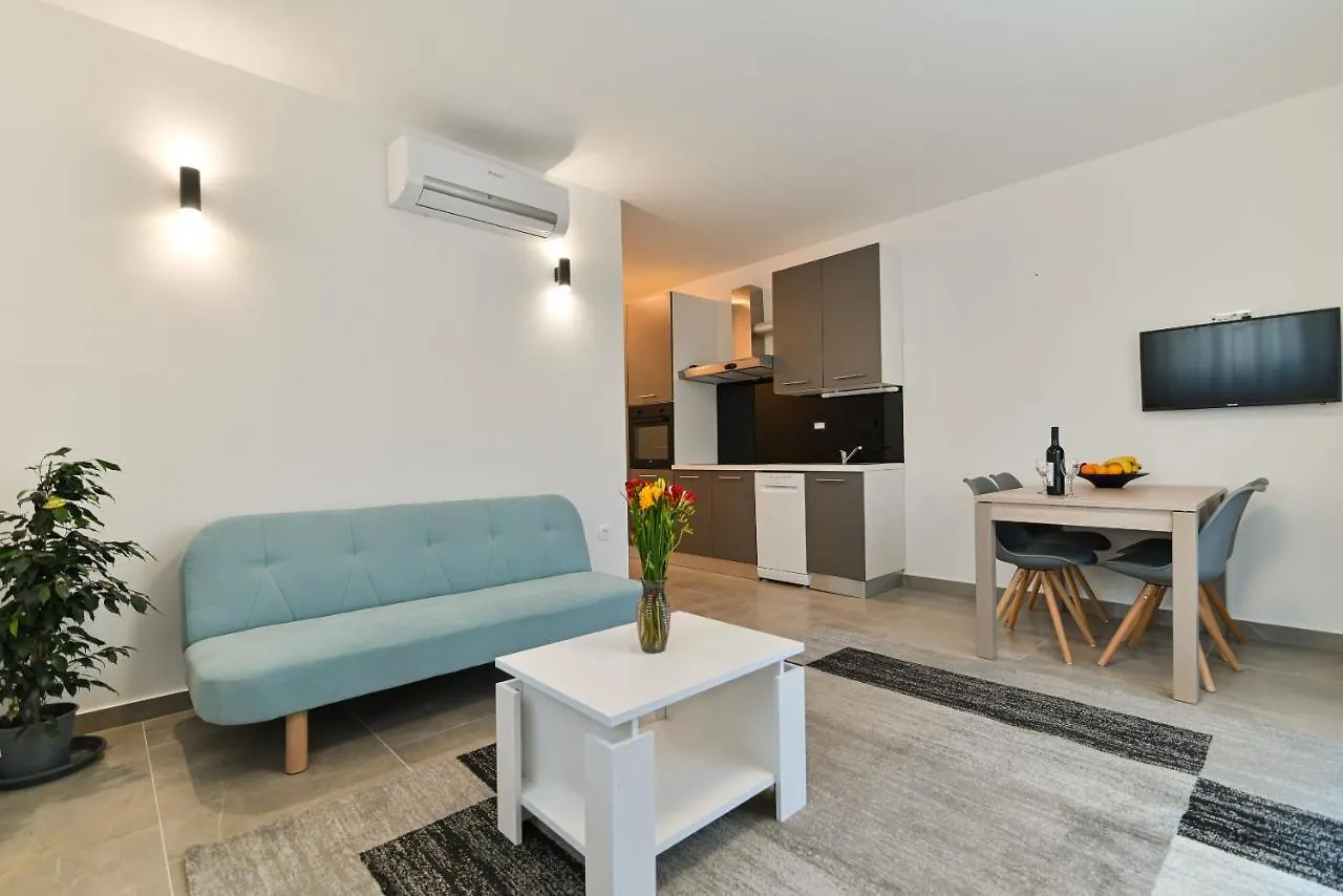 Apartments Sky Trogir Kroatien